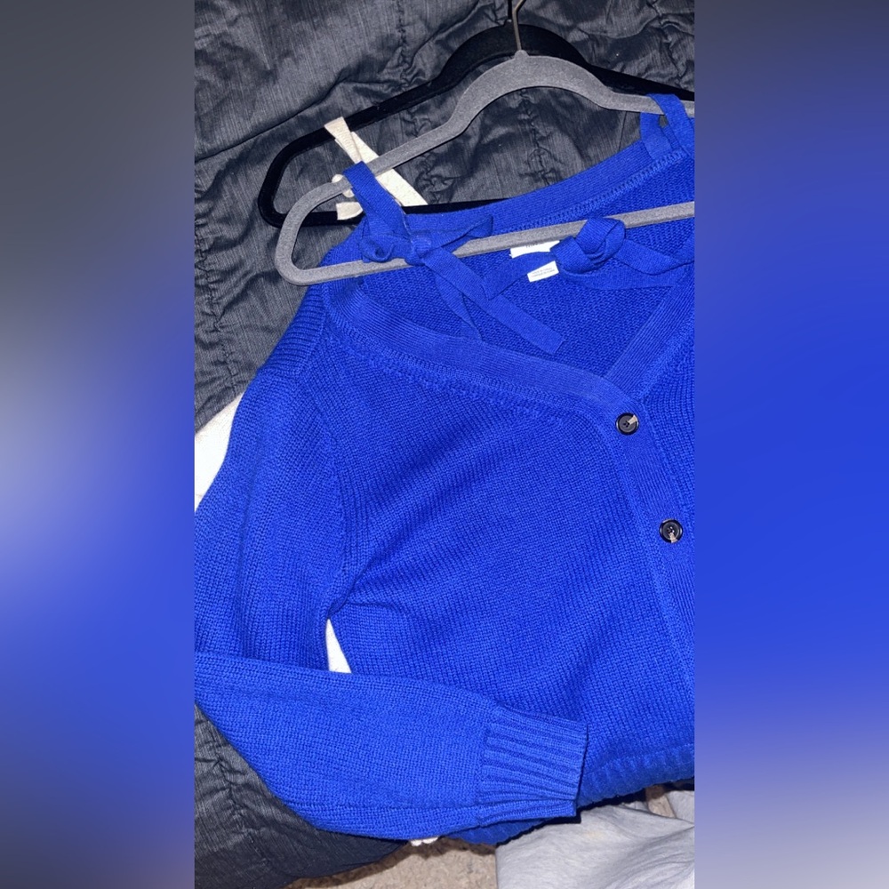 Royal blue cashmere sweater